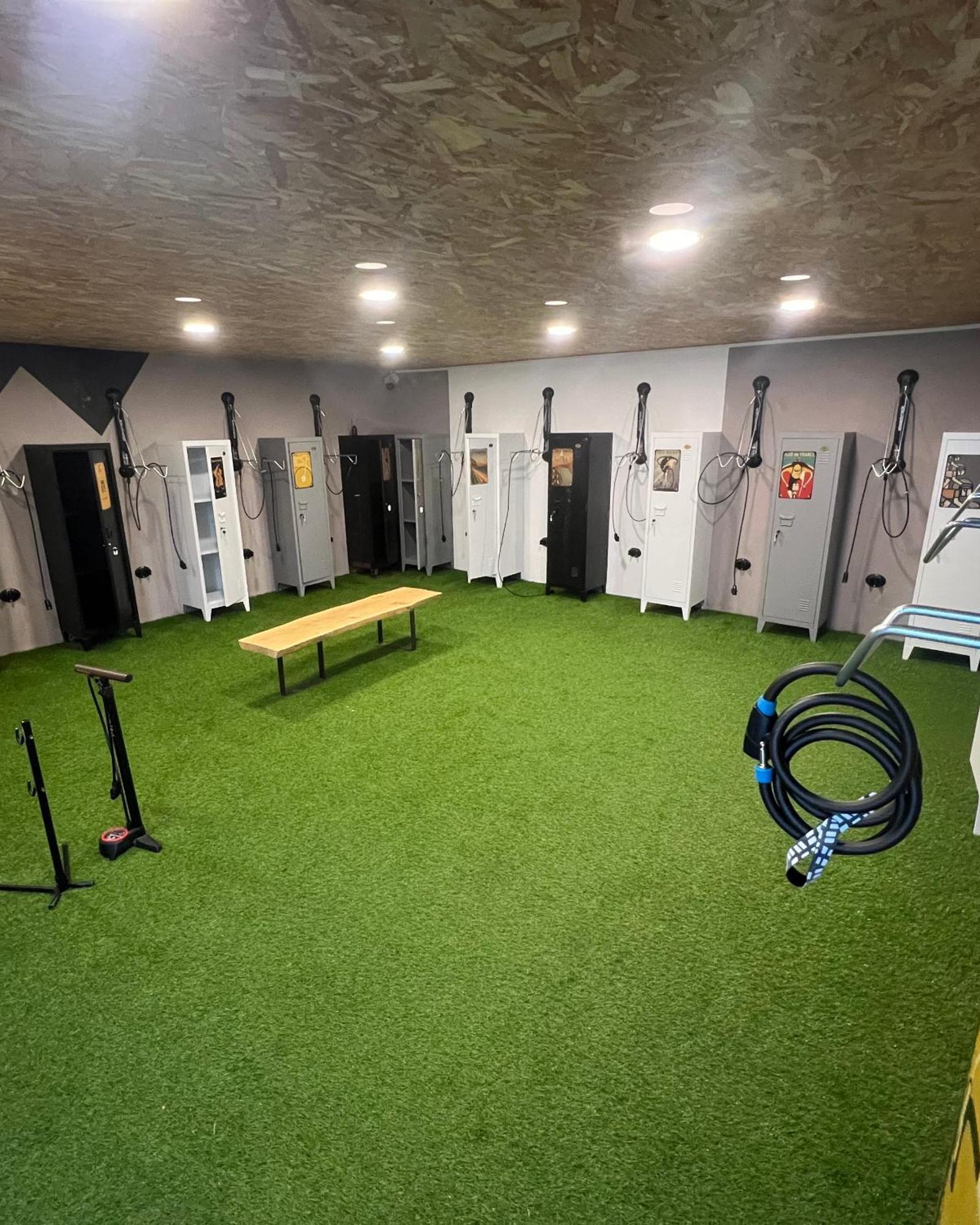 L'Argalyde Esprit Pyrenees Wellness & Cycling Lägenhet Ayzac-Ost Exteriör bild